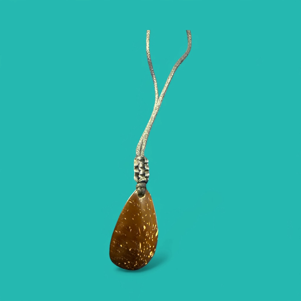 Golden Teardrop Pendant Necklace – Natural Resin Statement Jewelry